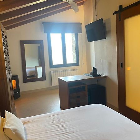 Les Flors - Hotel Rural & Cabanyes Gramos Exterior photo